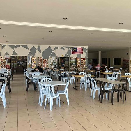 Cozy Kelana Jaya Semi-D Apt Near Mall, College & Hospital Petaling Jaya Zewnętrze zdjęcie